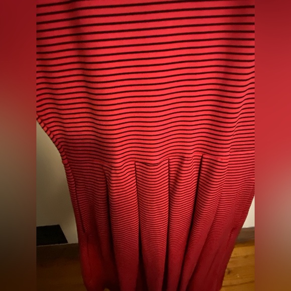 LuLaRoe Amelia Dress - Picture 7 of 10